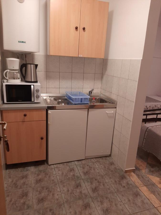 Apartments Marta Starigrad Paklenica Extérieur photo