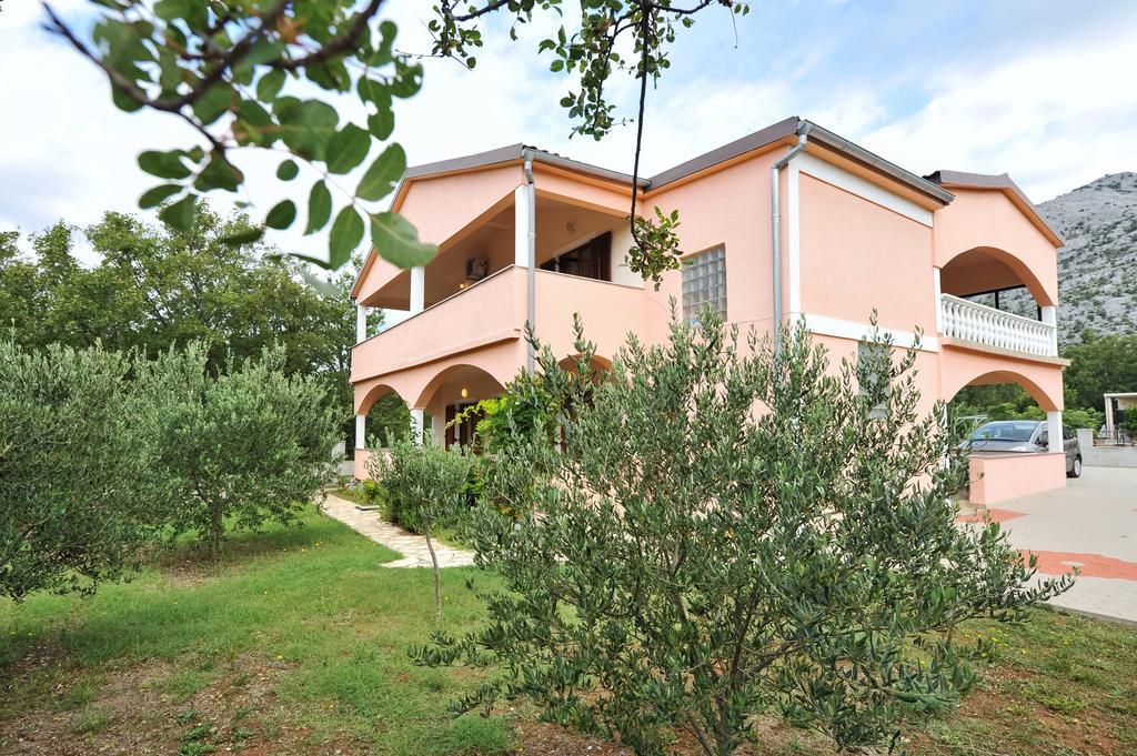 Apartments Marta Starigrad Paklenica Chambre photo